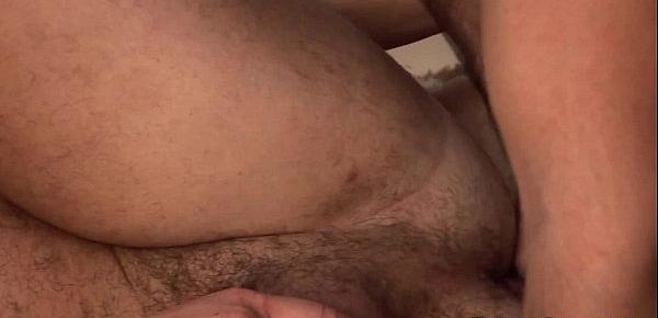  Dilf stud assfucked while jerking with muscle